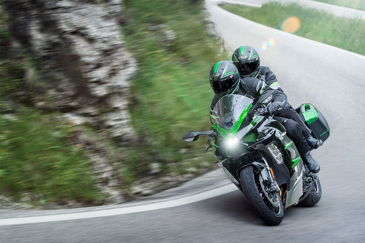 2024 Kawasaki NINJA H2 SX SE