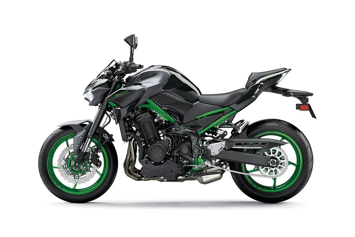 2024 Kawasaki Z900 EBONY / METALLIC MATTE GRAPHENE STEEL GRAY