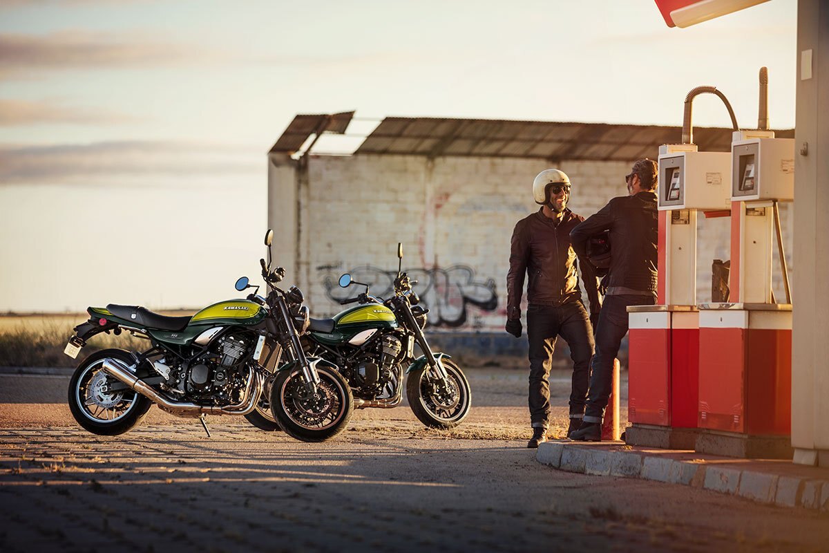 2024 Kawasaki Z900RS YELLOW BALL EDITION