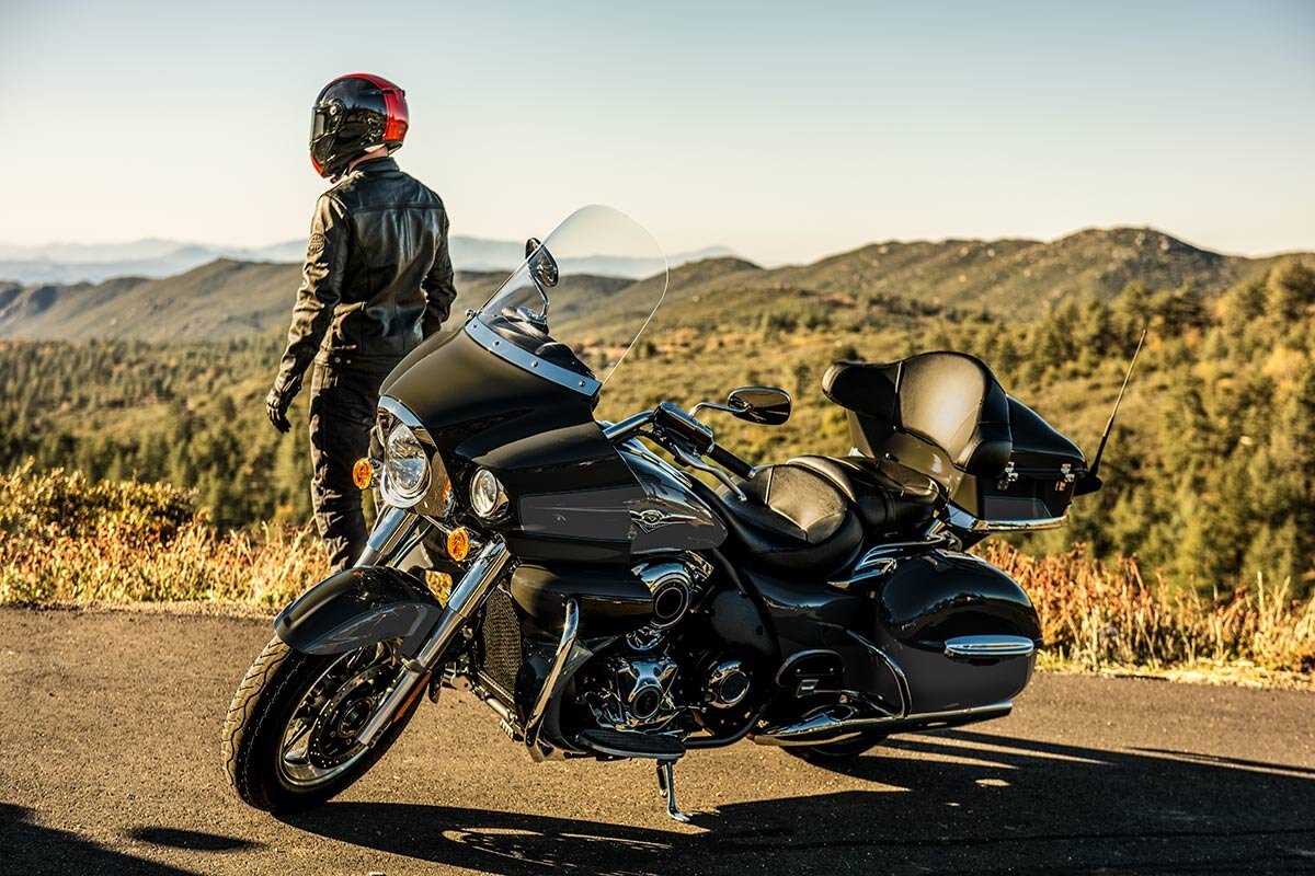 2024 Kawasaki VULCAN 1700 VOYAGER