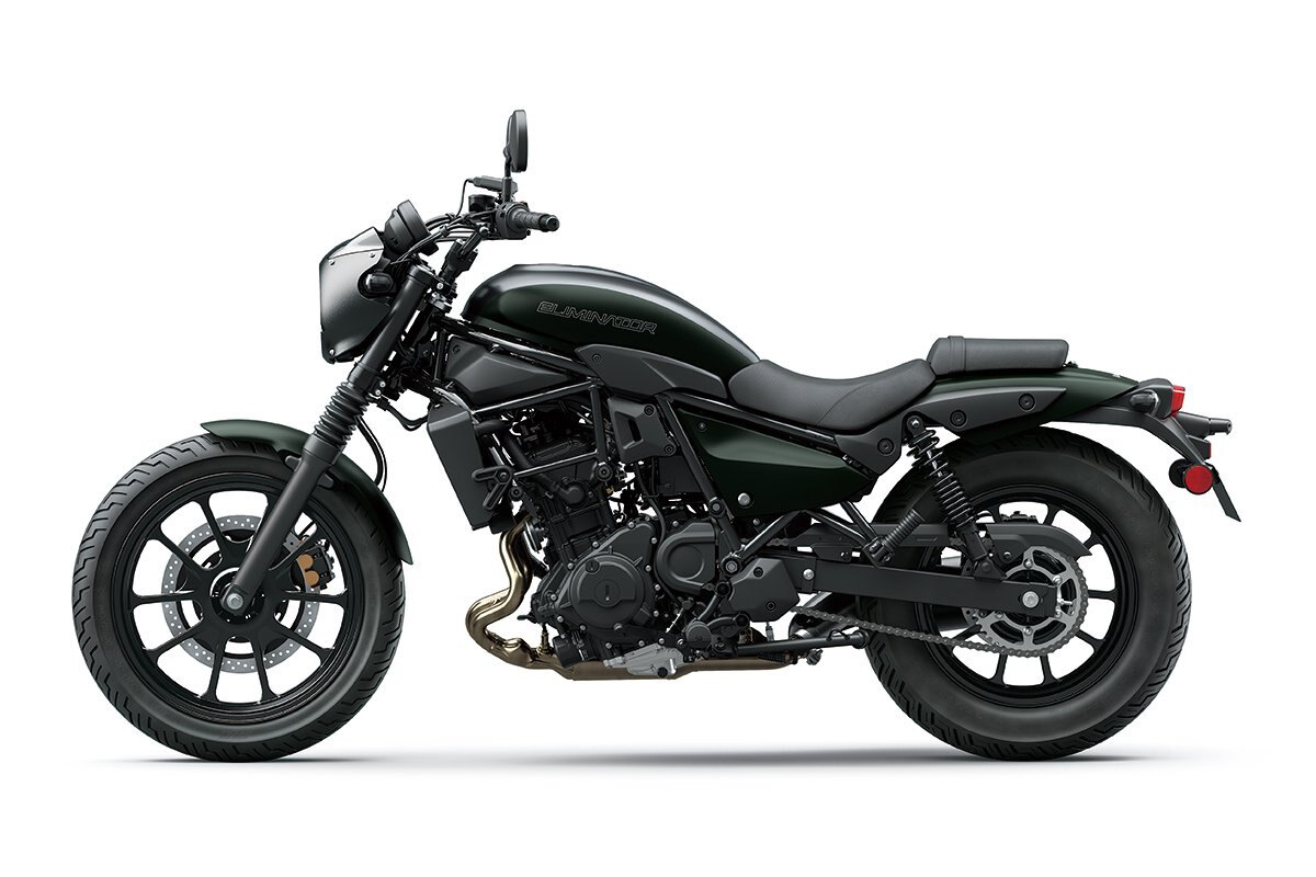 2025 Kawasaki ELIMINATOR 500 SE Metallic Flat Spark Black / Metallic Matte Dark Green