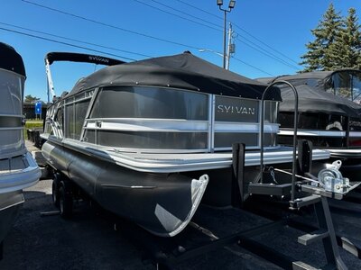 2023 Sylvan Pontoon Mirage 8522 CLZ - Demi-camping-car haut !