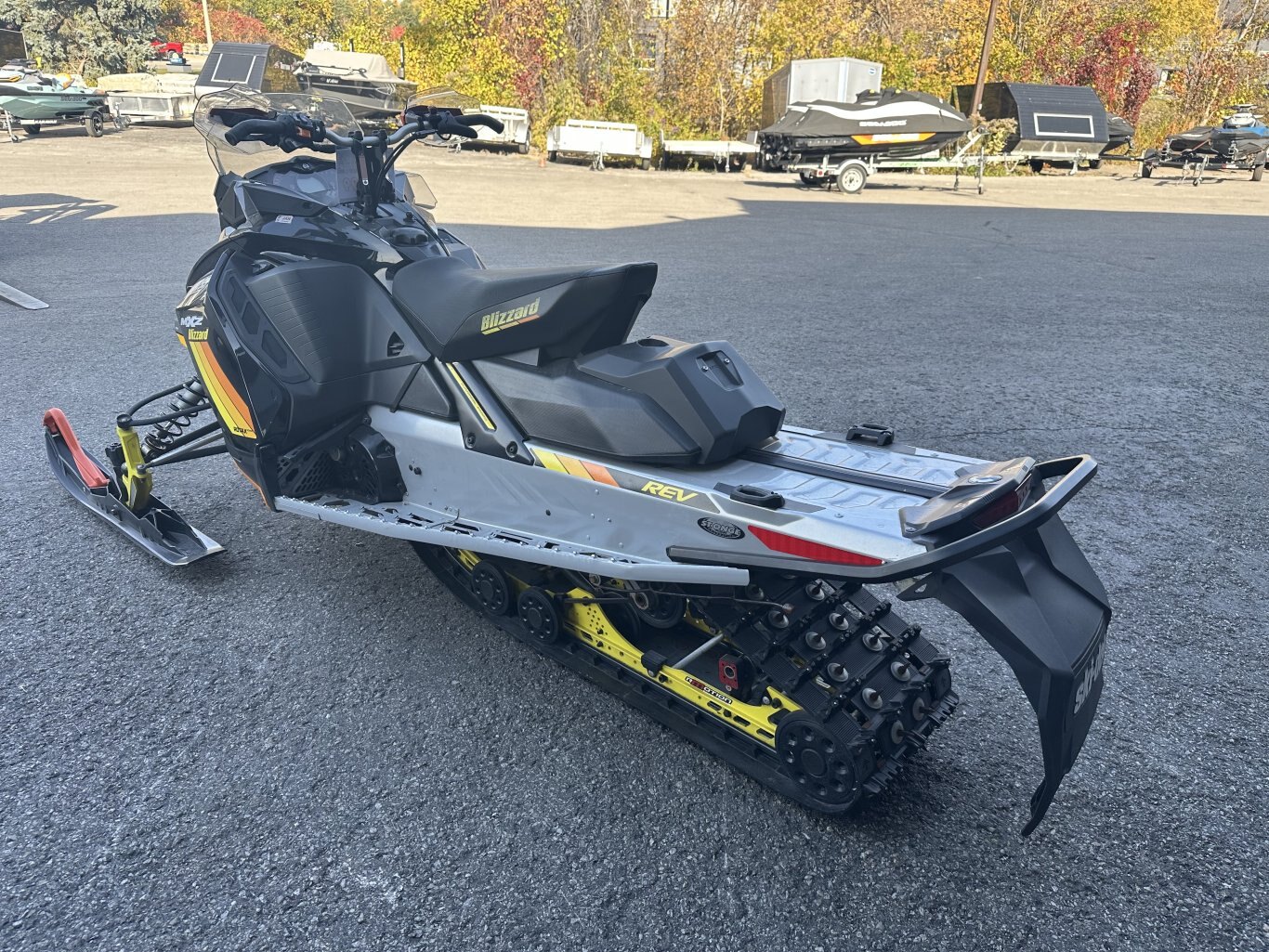 2019 SKI DOO MXZ BLIZZARD 600R E TEC