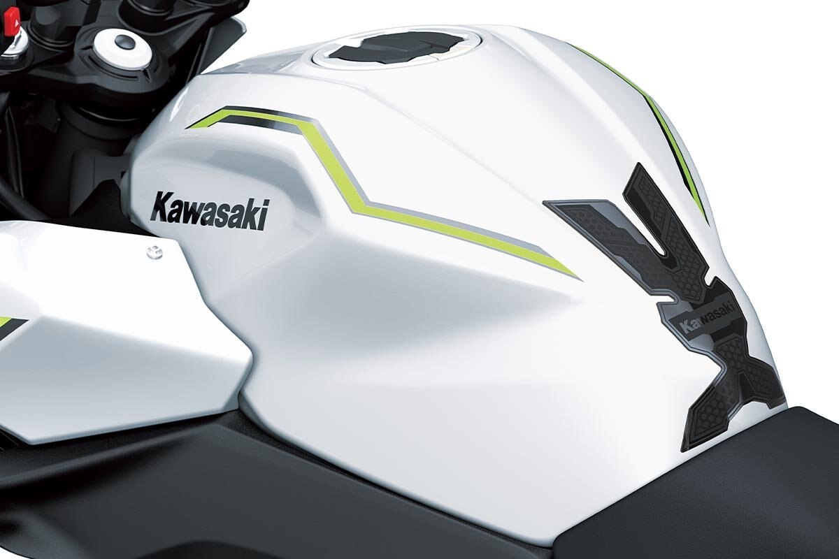 2024 Kawasaki Z7 Hybrid