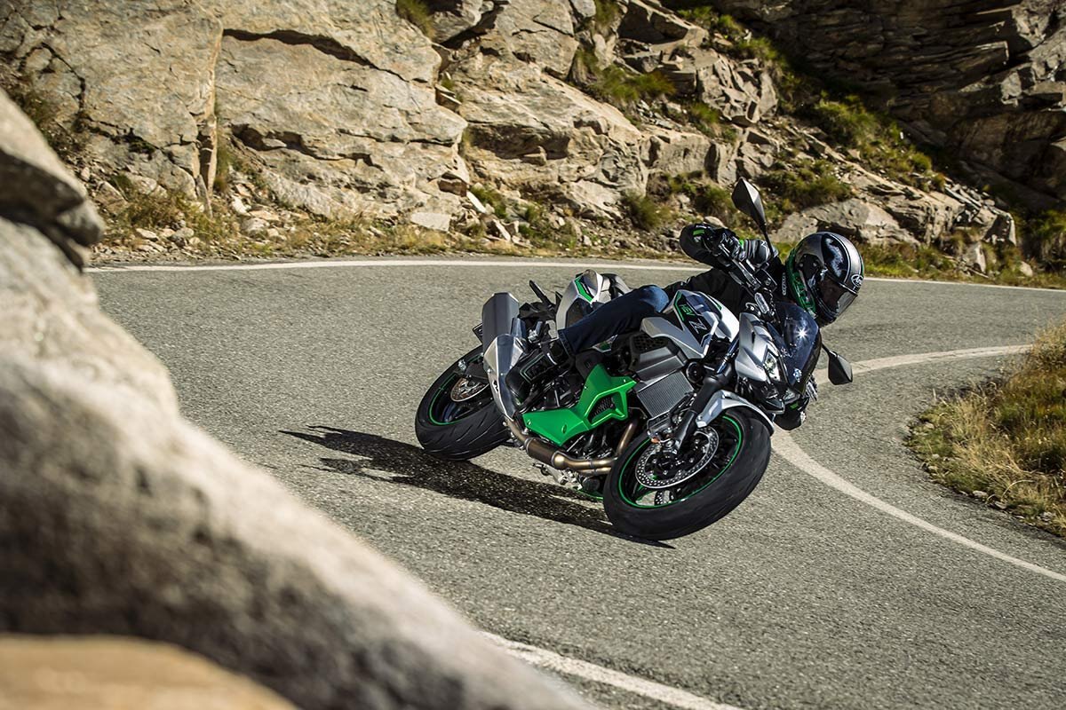 2024 Kawasaki Z7 Hybrid