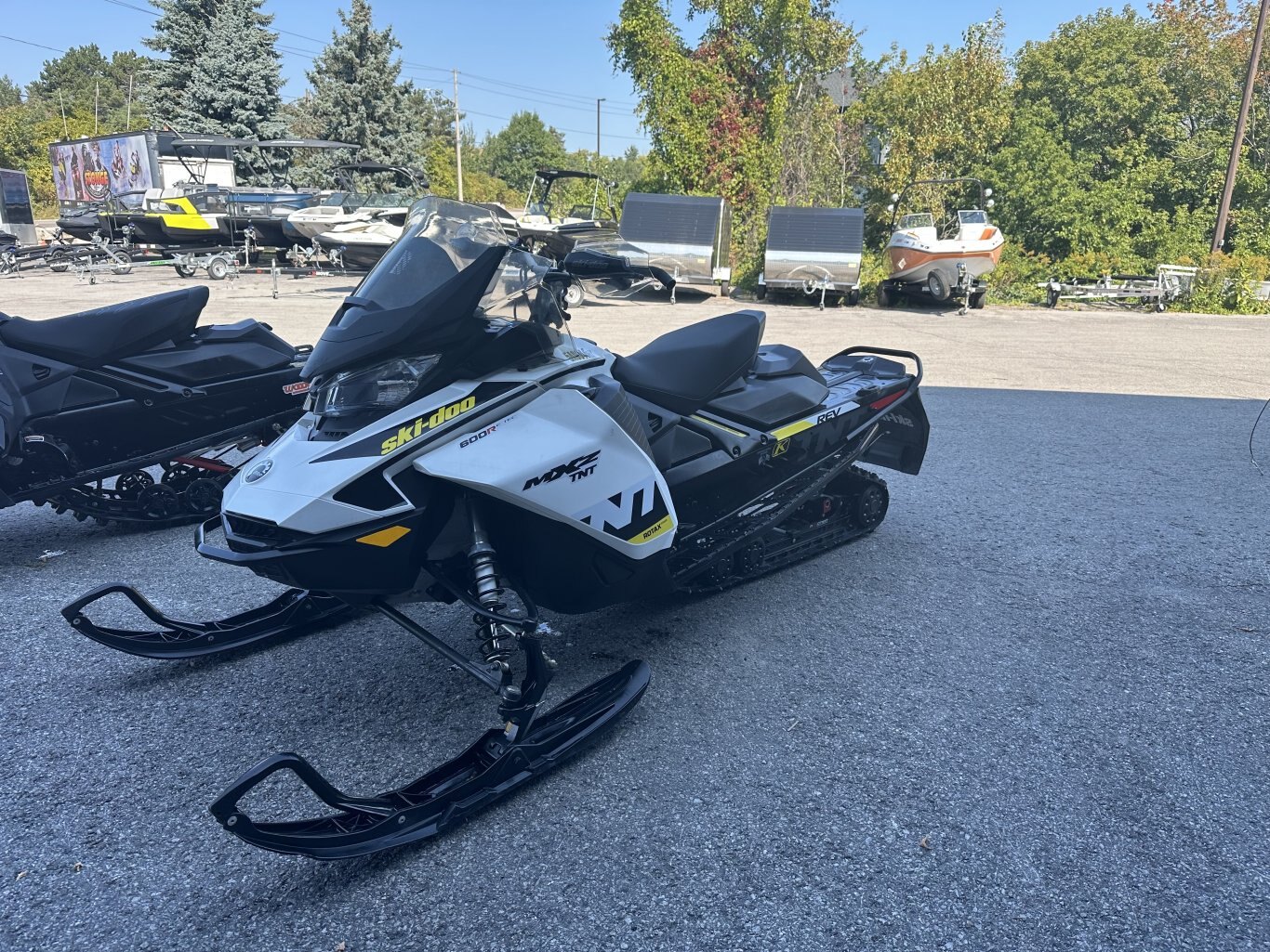 2019 Ski Doo MXZ TNT Rotax 600R E TEC