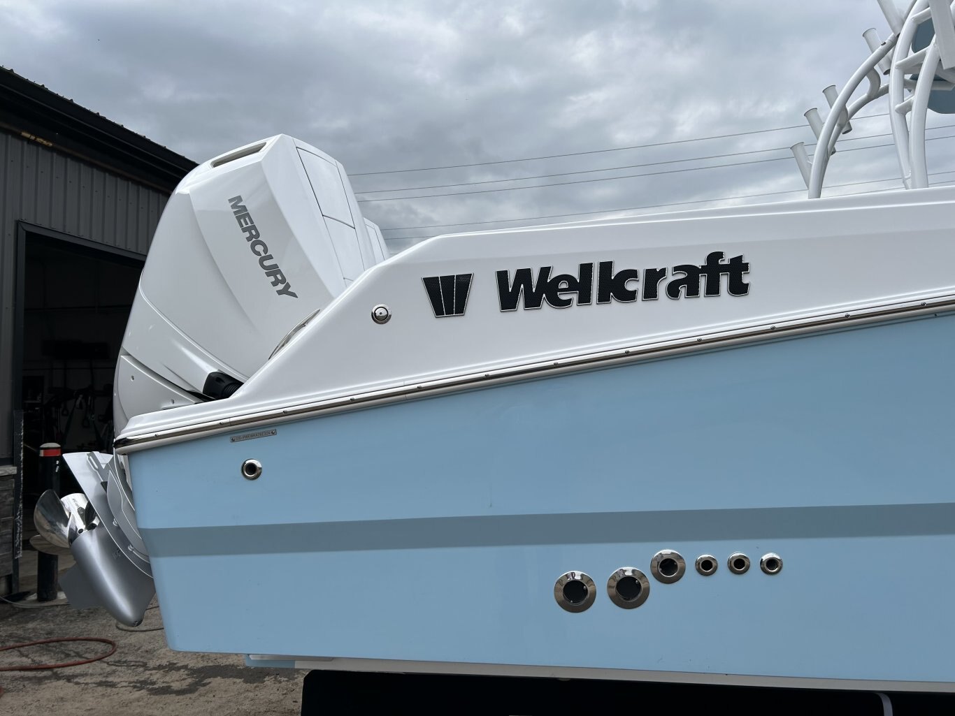 2024 Wellcraft 302 Fisherman with Scarab Offshore Package