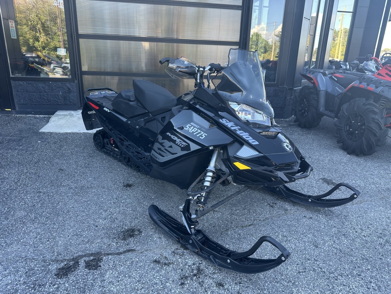 2018 Ski-Doo MXZ TNT 850