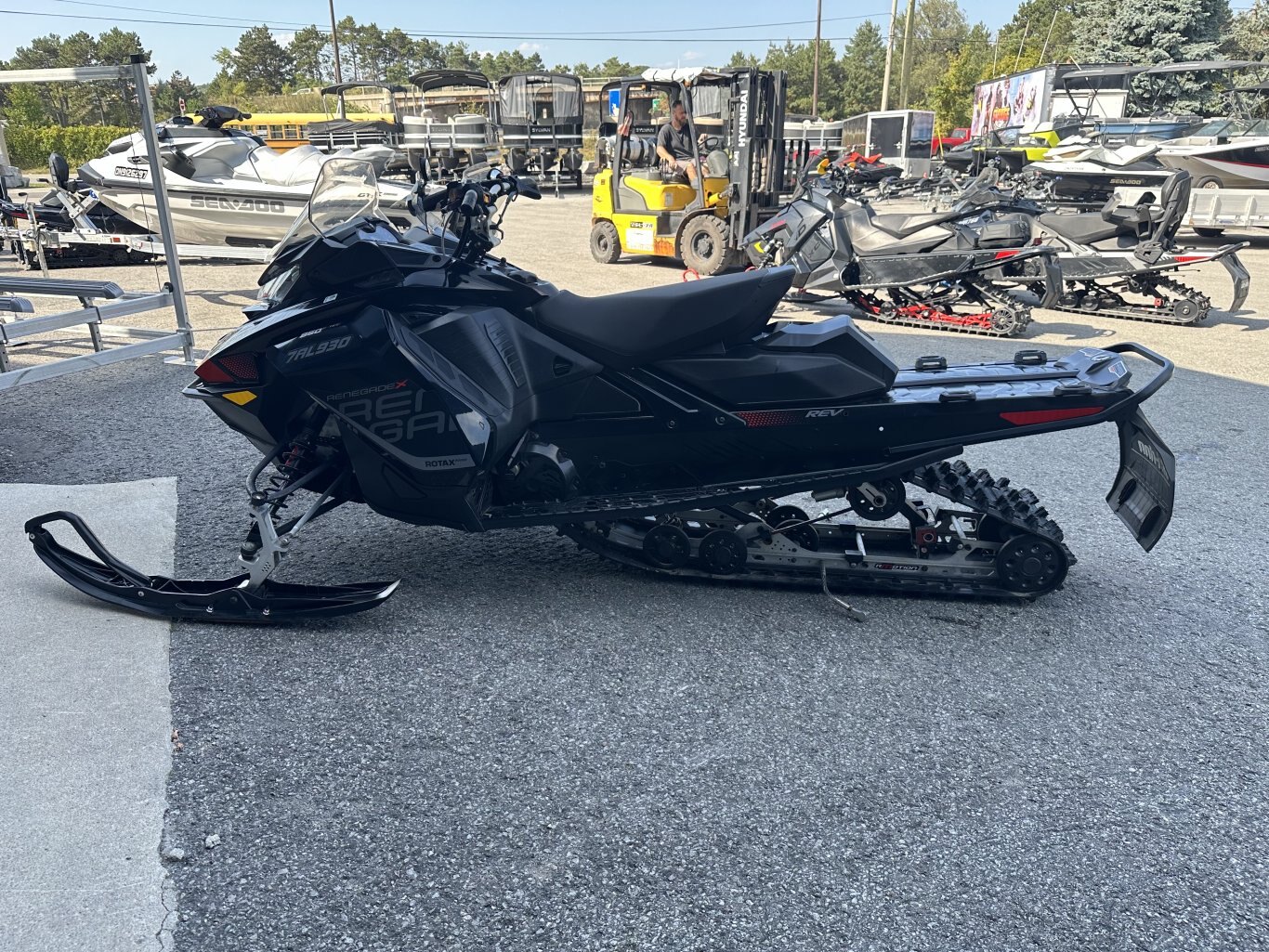 2017 Ski Doo Renegade X 850