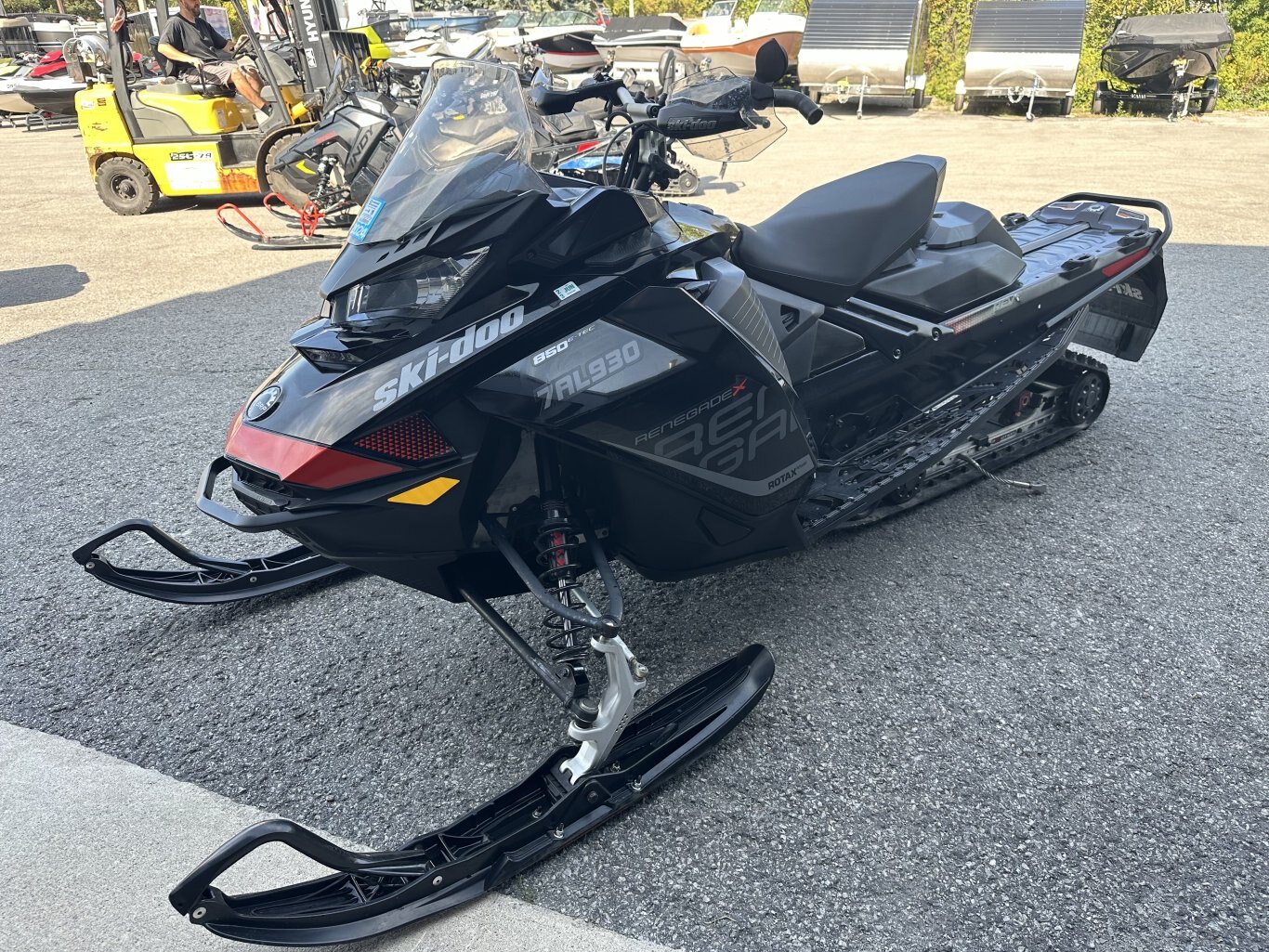 2017 Ski Doo Renegade X 850