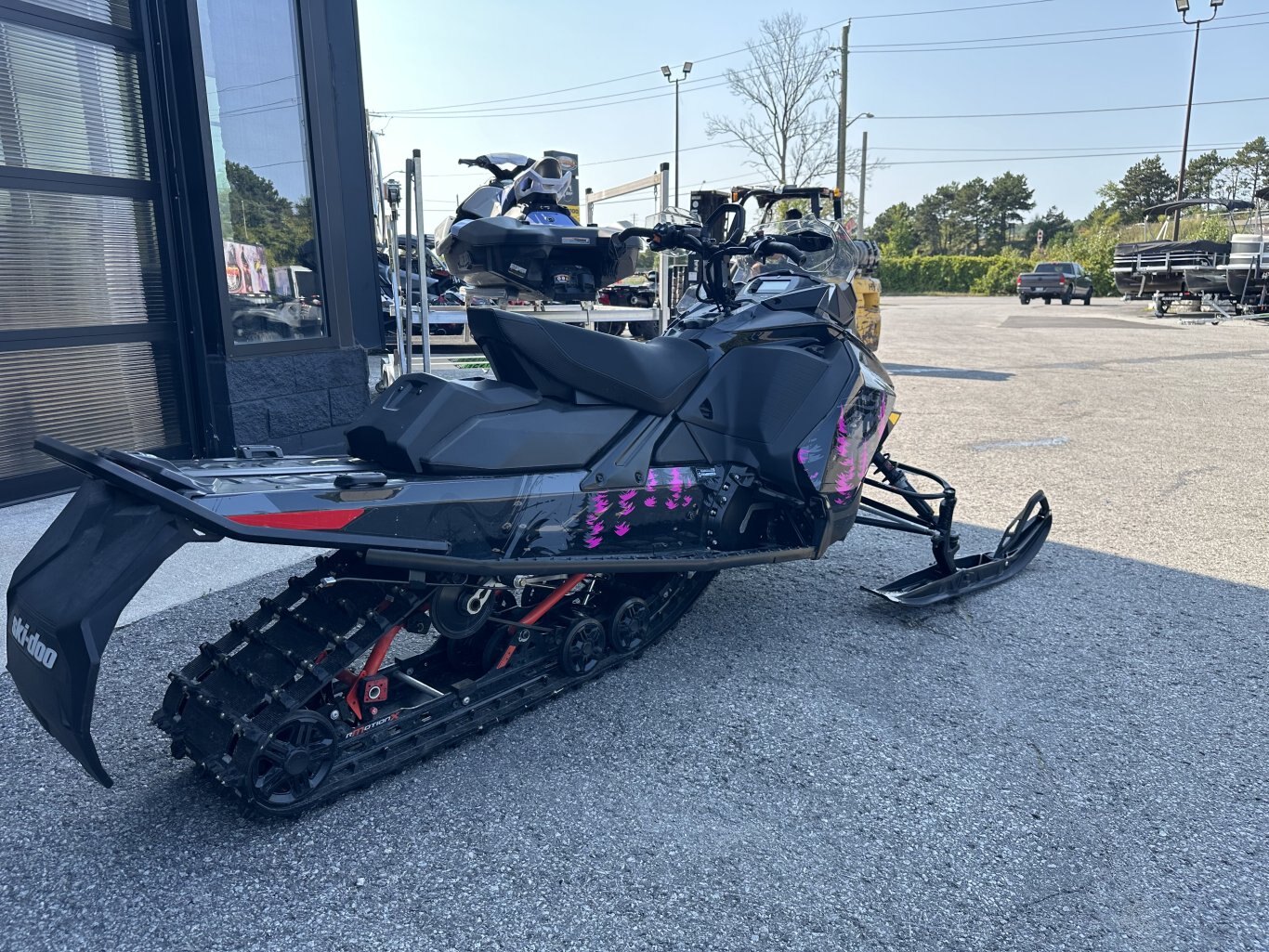 2022 Ski Doo MXZ TNT 600R