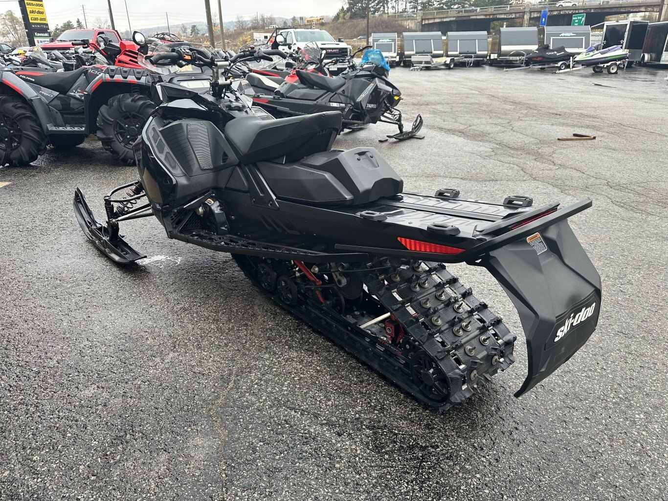 2022 Ski Doo Renegade X 850