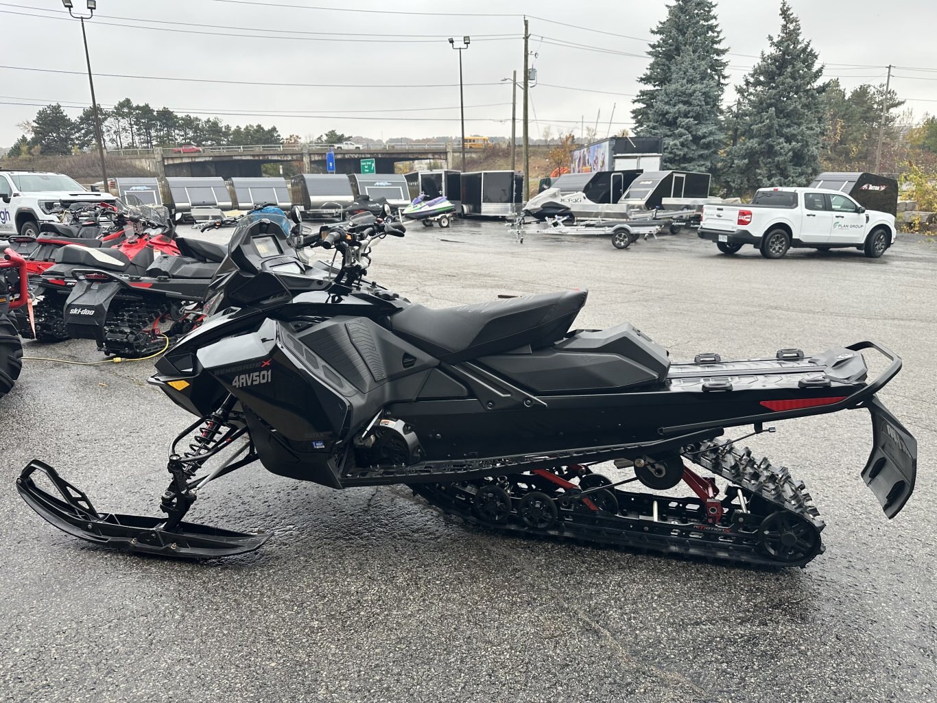 2022 Ski Doo Renegade X 850