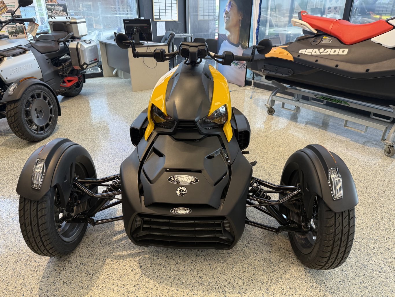 Véhicule de prêt Can Am Ryker 600 2024