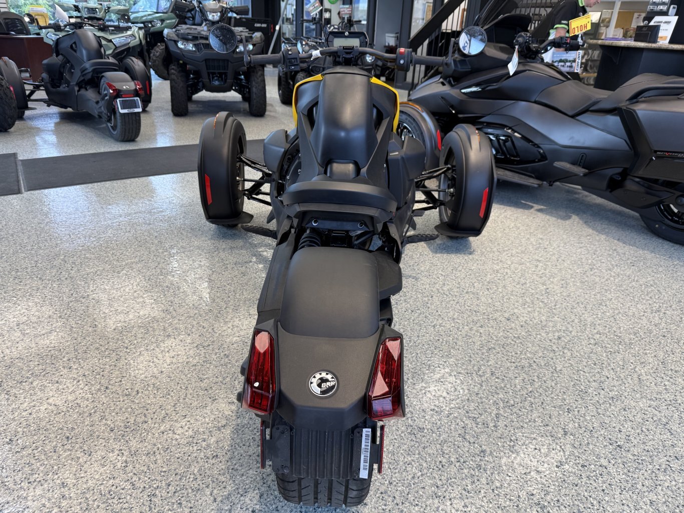 Véhicule de prêt Can Am Ryker 600 2024