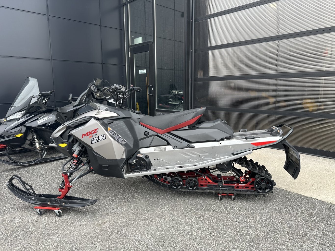 2023 Ski Doo MXZ XRS 850