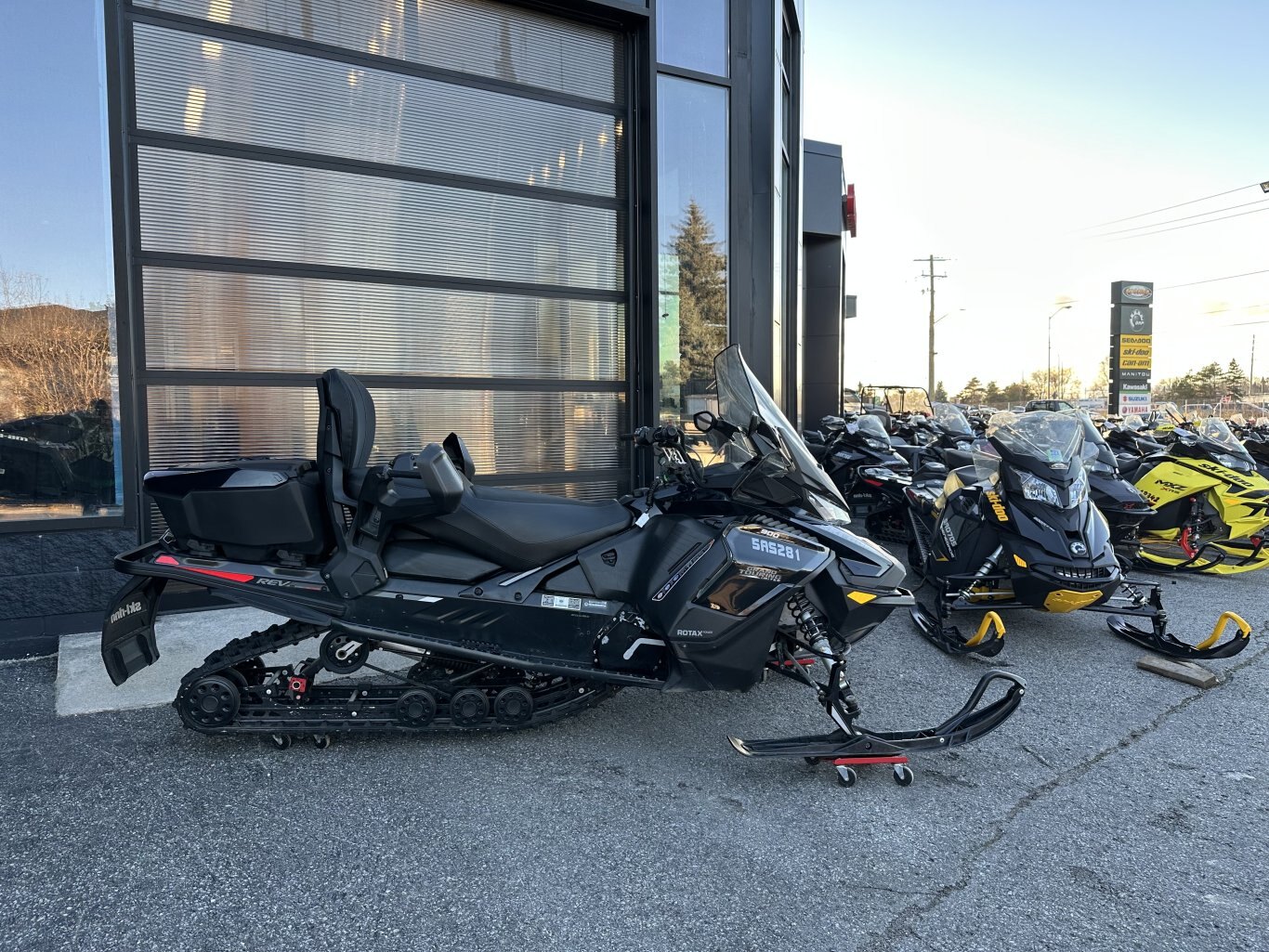 2020 Ski Doo Grand Touring LTD 900 Ace