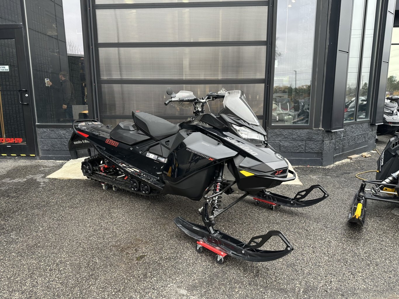 2022 Ski-Doo Renegade X 850