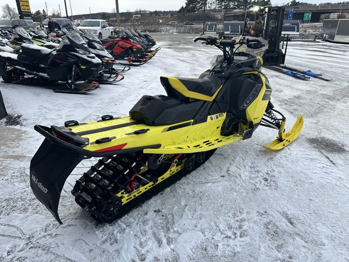 2021 Ski Doo Renegade XRS 850 E Tec