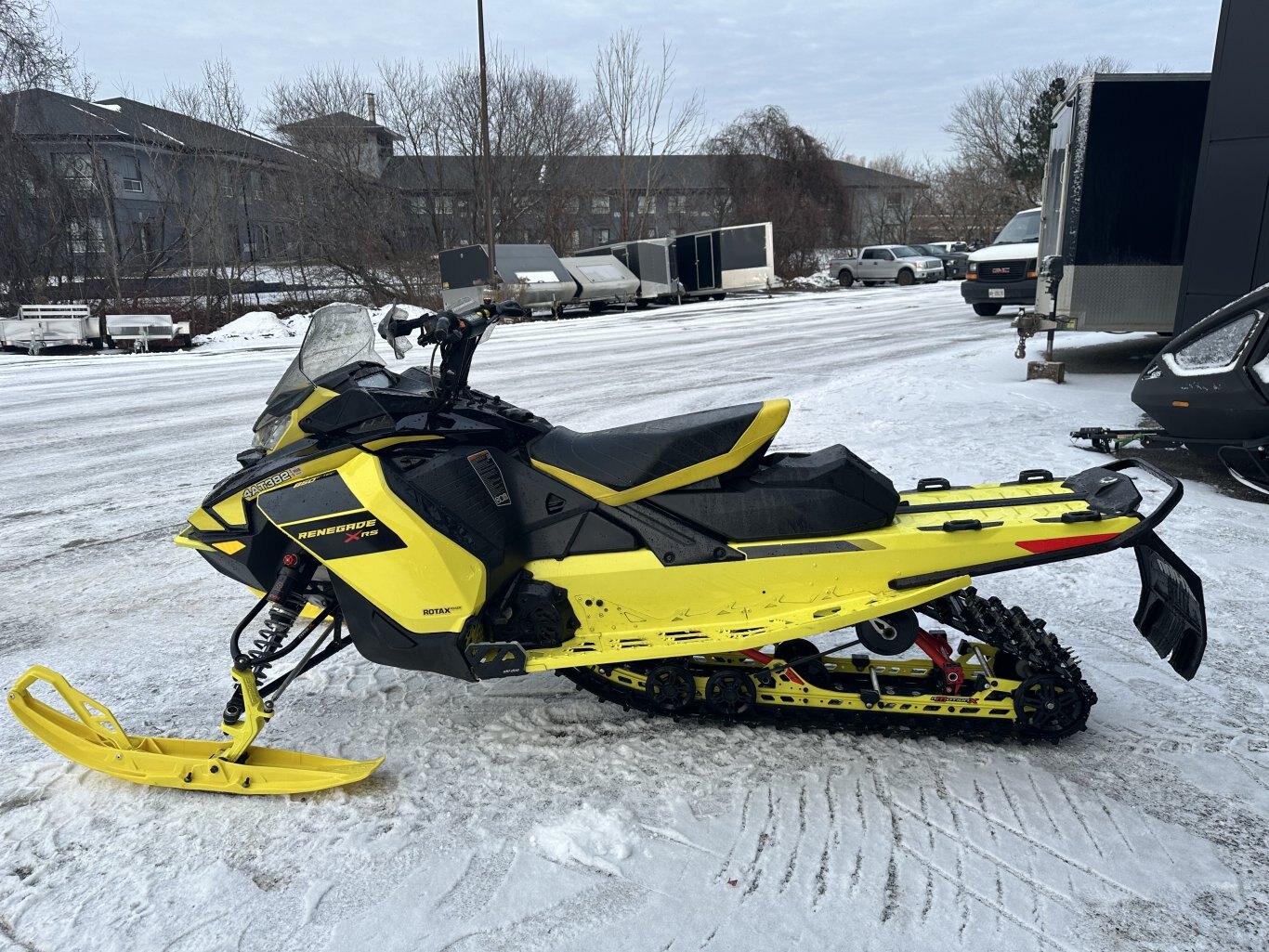 2021 Ski Doo Renegade XRS 850 E Tec