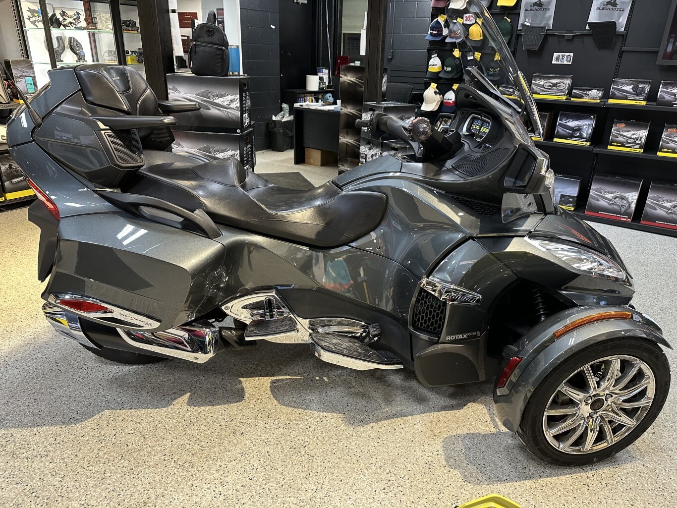 2018 Can Am Roadster RT Limited