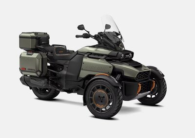 2025 Can-Am Canyon Red Rock DEMO