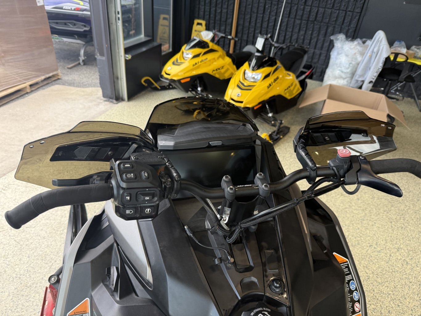 2023 Ski Doo MXZ XRS 129 850