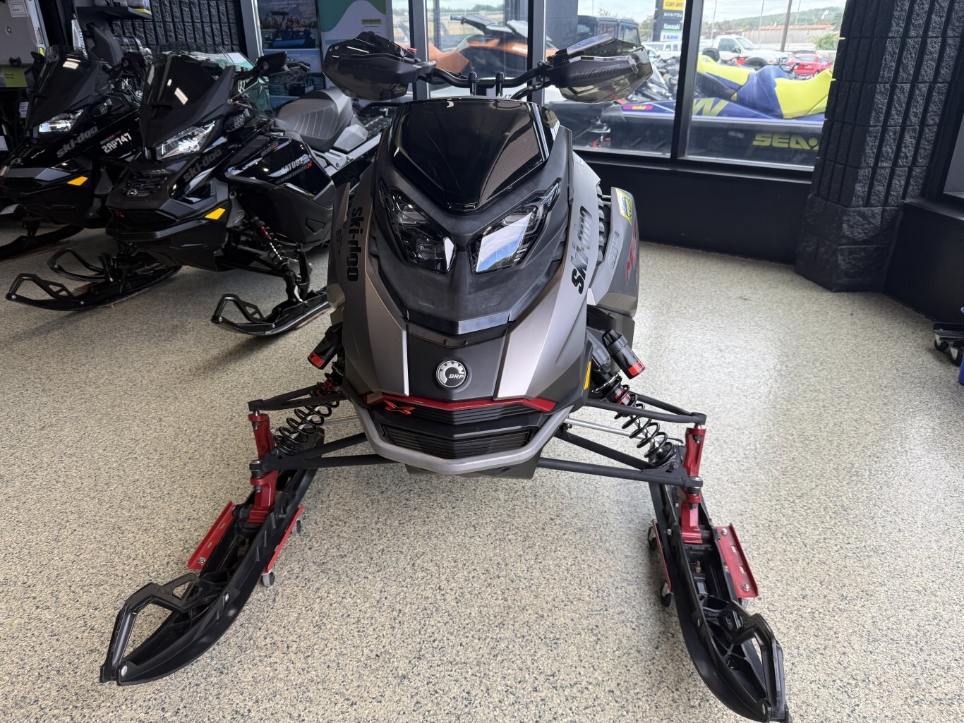 2023 Ski Doo MXZ XRS 129 850