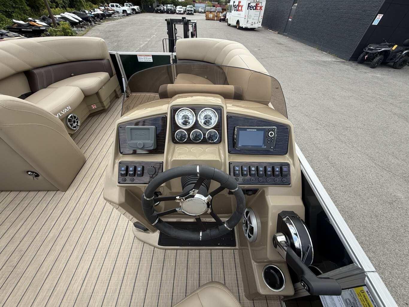 2026 Sylvan Mirage 8520 CLZ DH