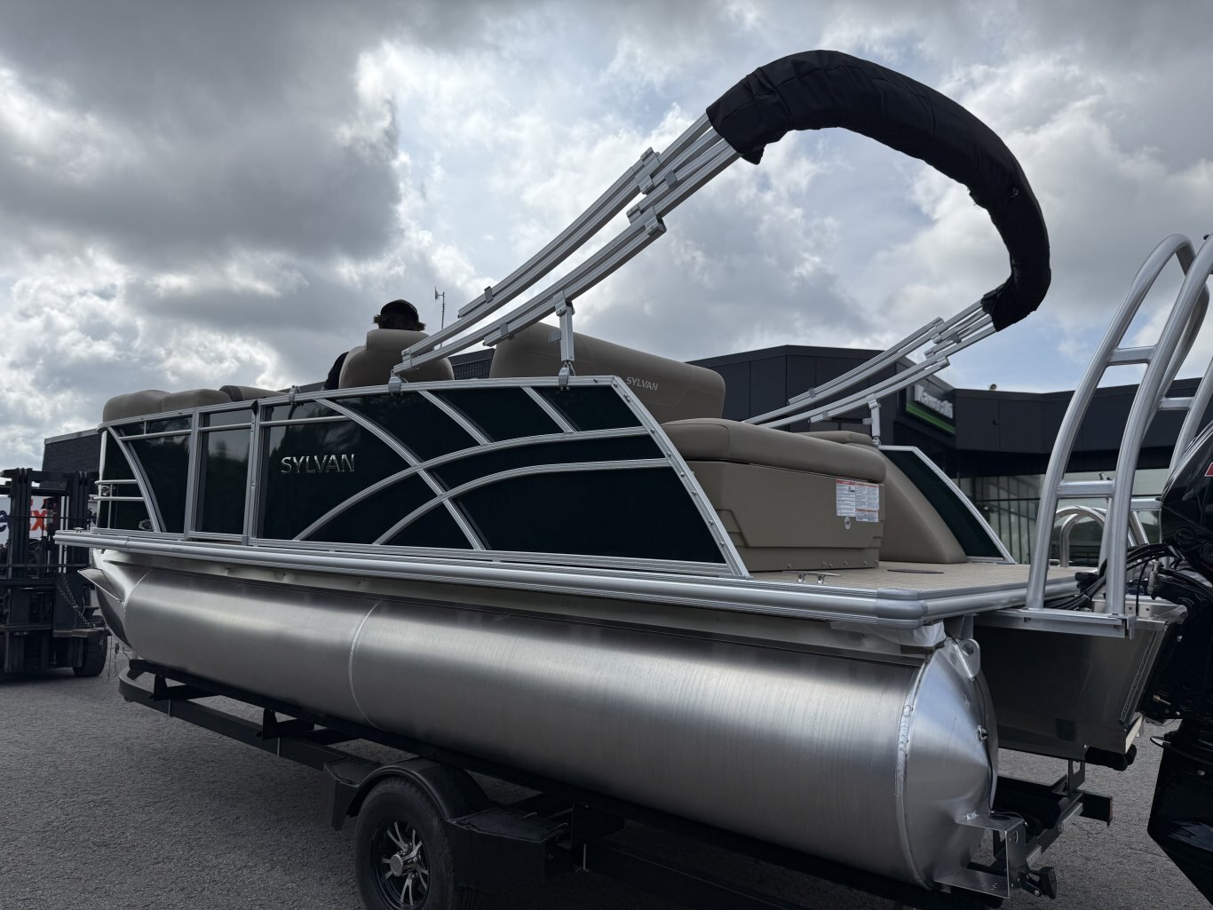 2026 Sylvan Mirage 8520 CLZ DH