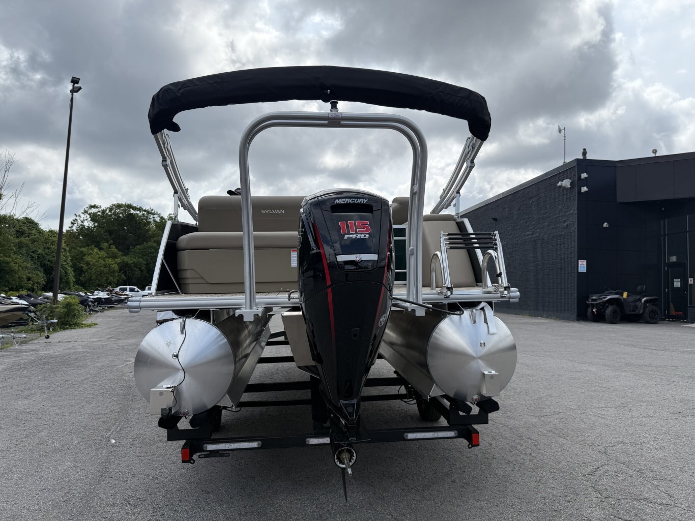 2026 Sylvan Mirage 8520 CLZ DH