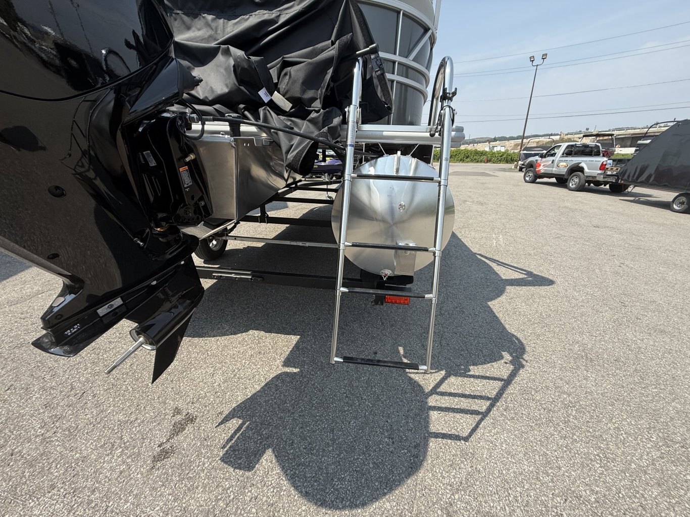 2026 Sylvan Mirage 820 LZ