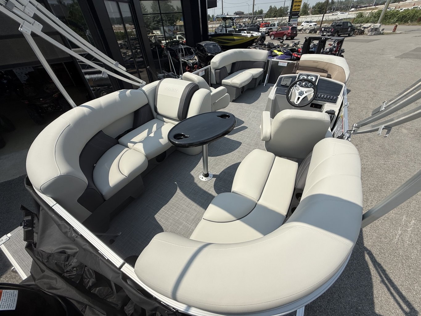 2026 Sylvan Mirage 820 LZ