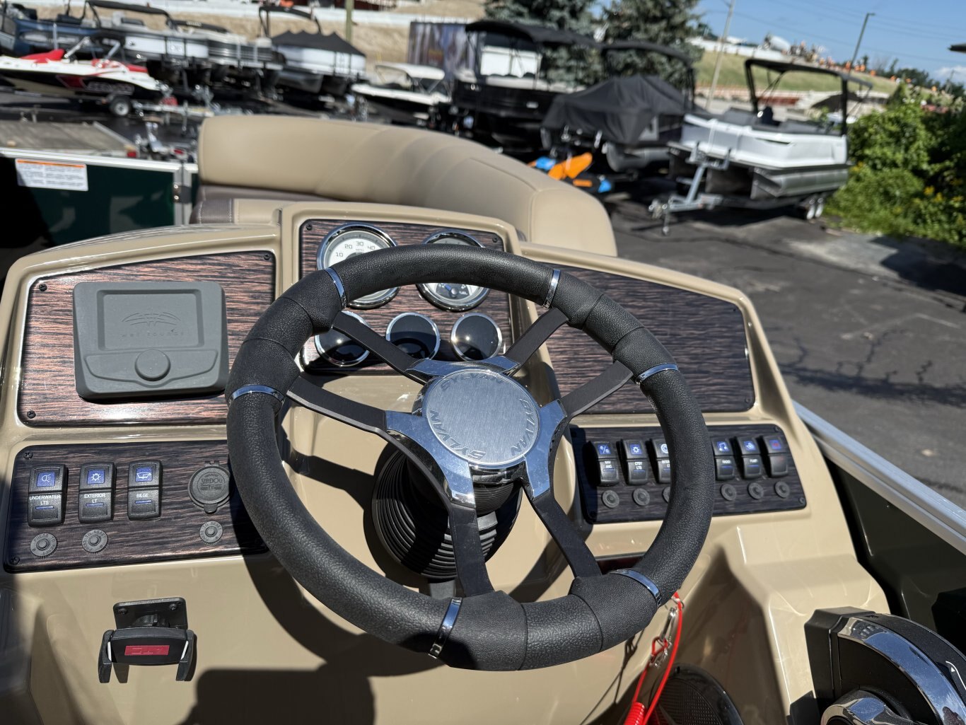2026 Sylvan Mirage 8520 CLZ DH Tri Toon 115HP