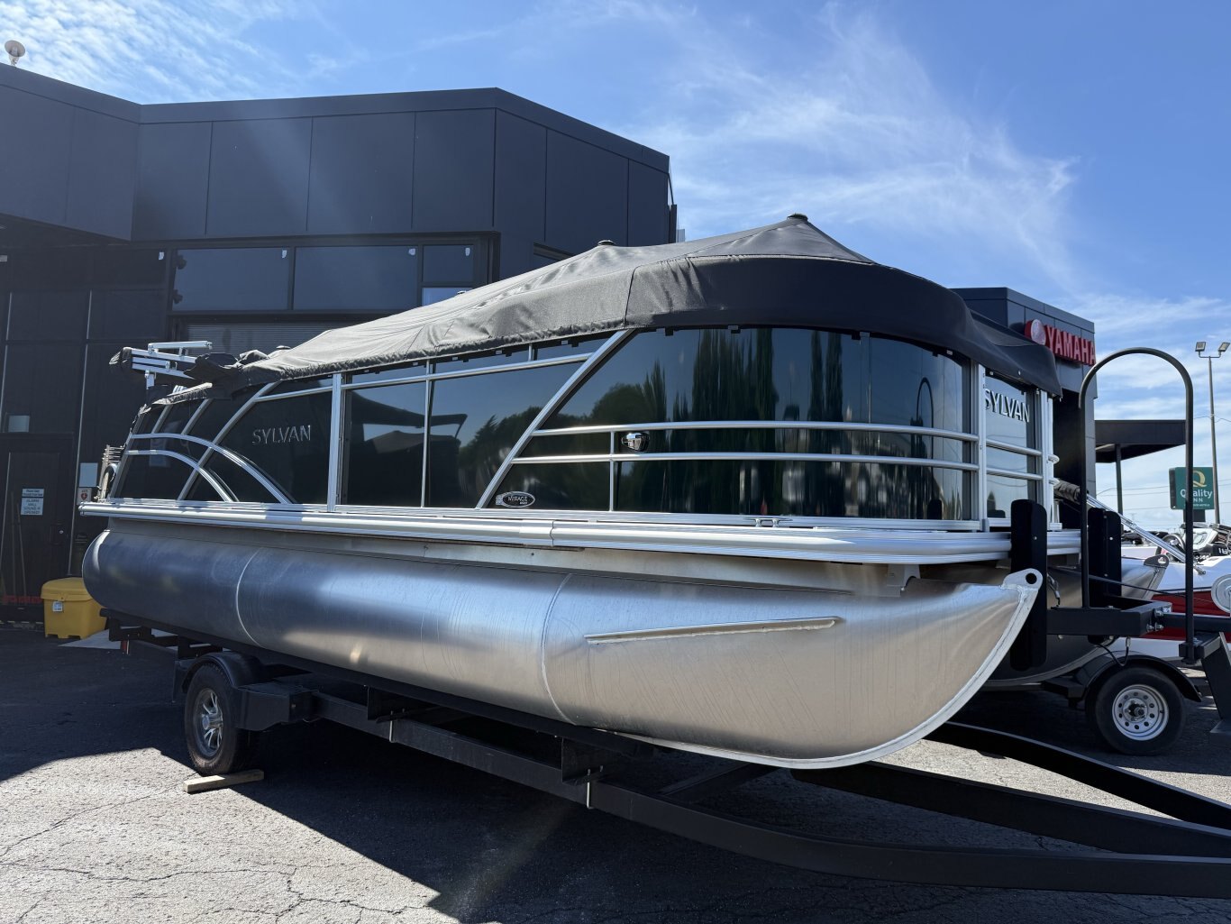 2026 Sylvan Mirage 8520 CLZ DH Tri Toon 115HP