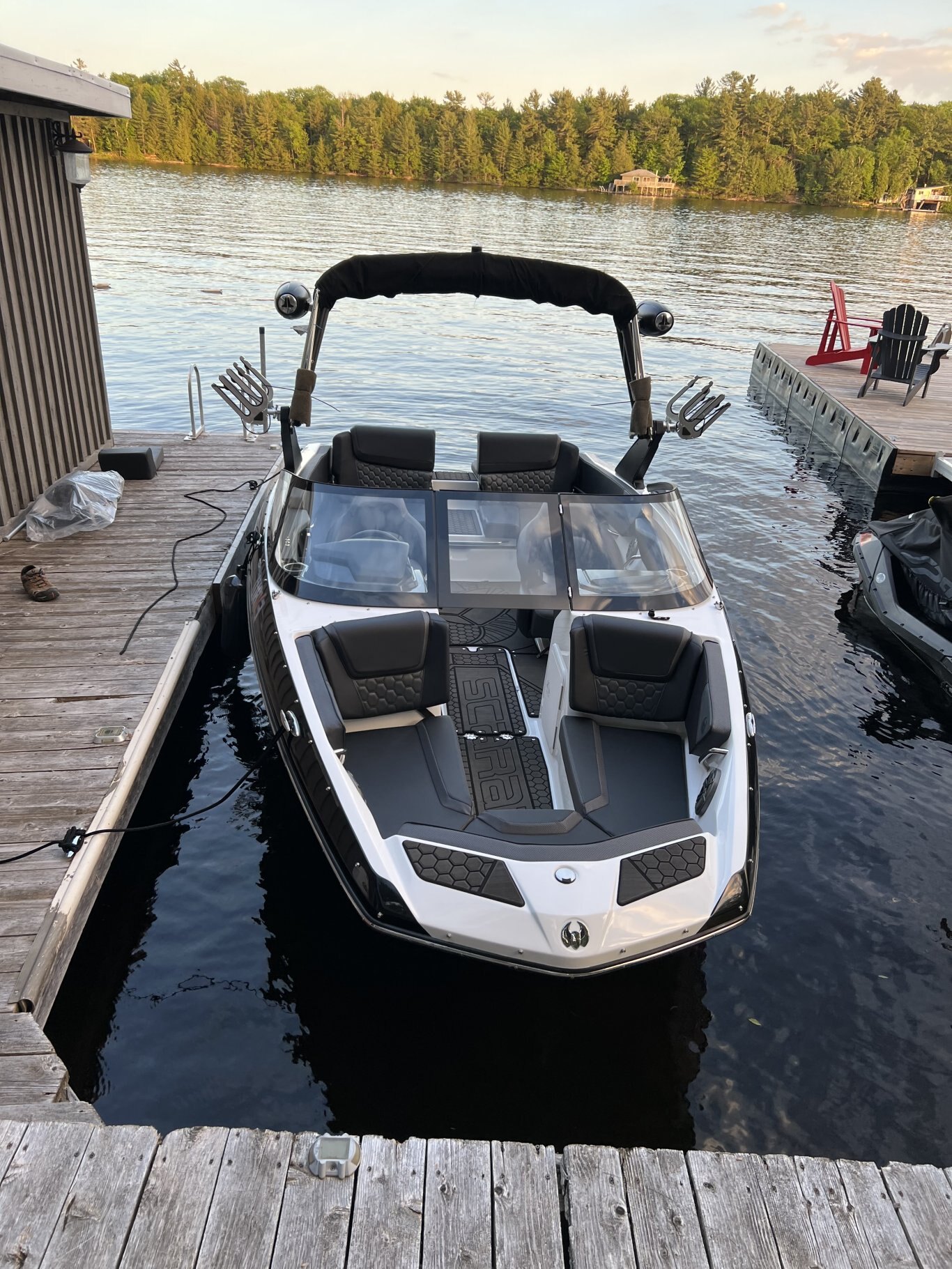 2022 Scarab 195 Wake/Surf 300HP