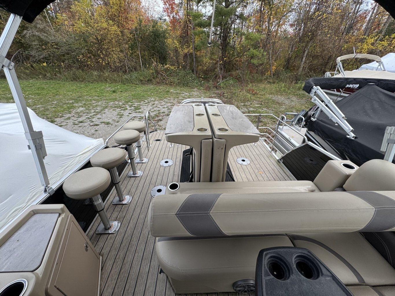 2021 Sylvan L3 DLZ Bar Boat 150HP