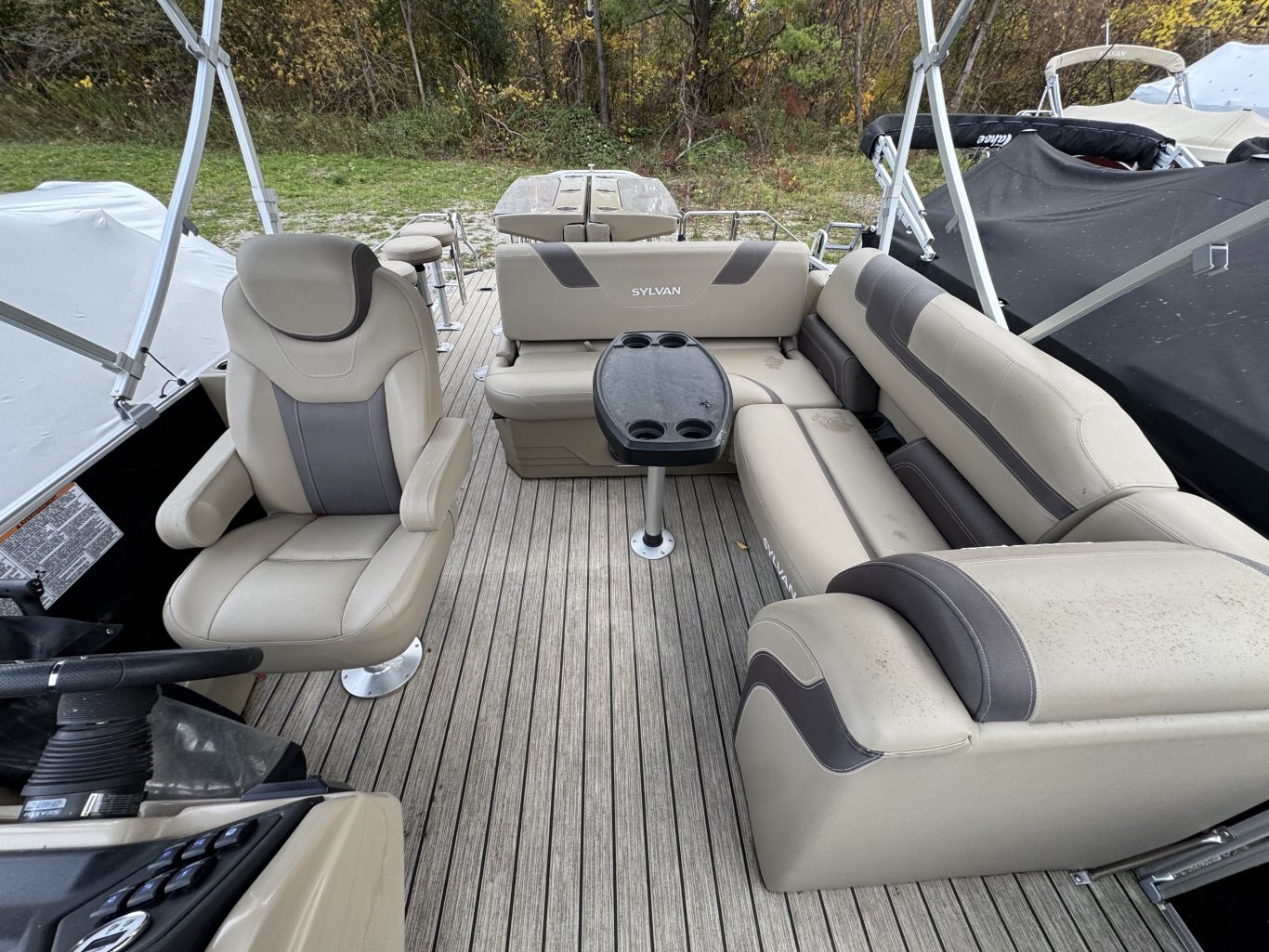 2021 Sylvan L3 DLZ Bar Boat 150HP