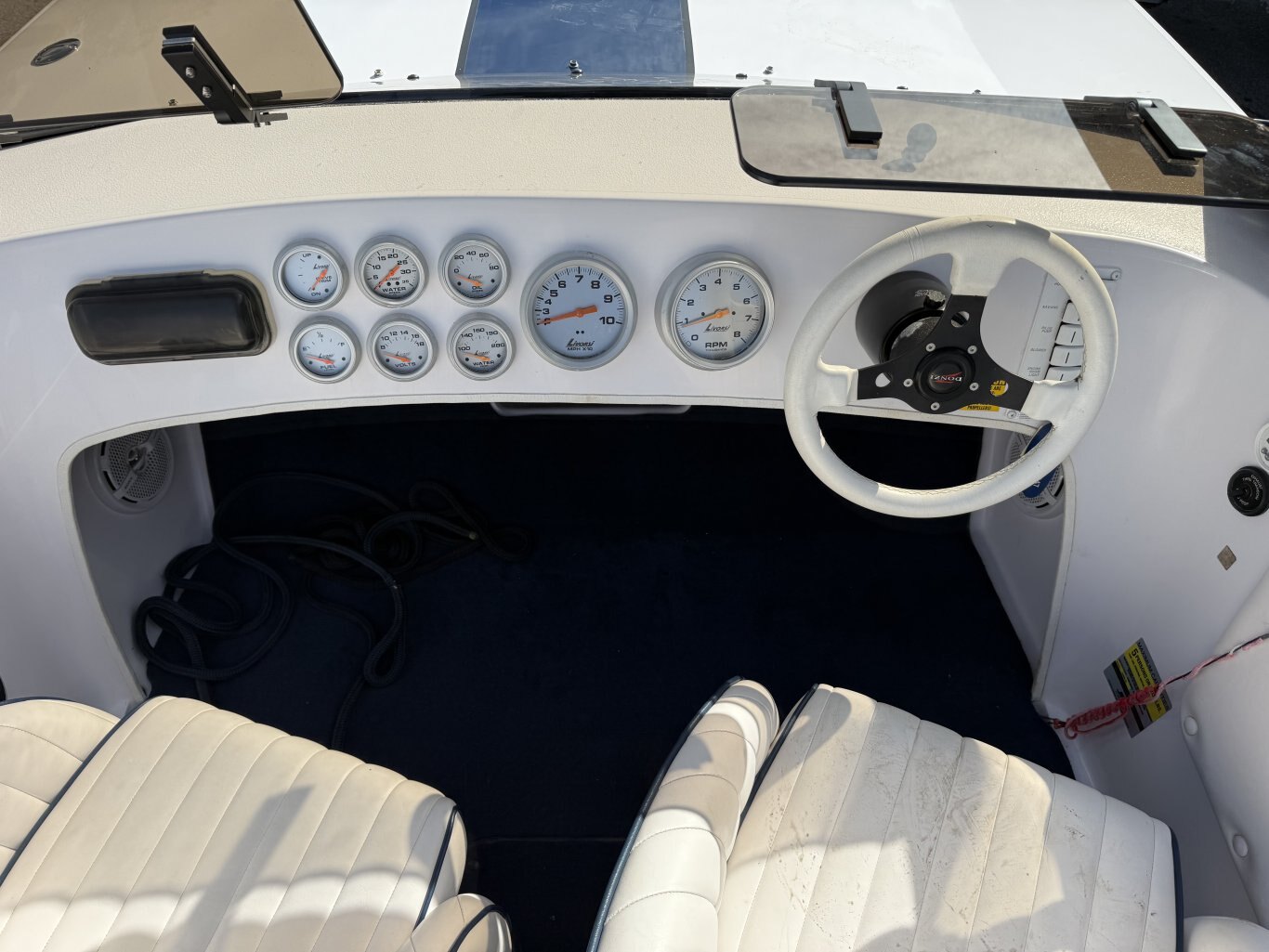 2005 Donzi Classic 22
