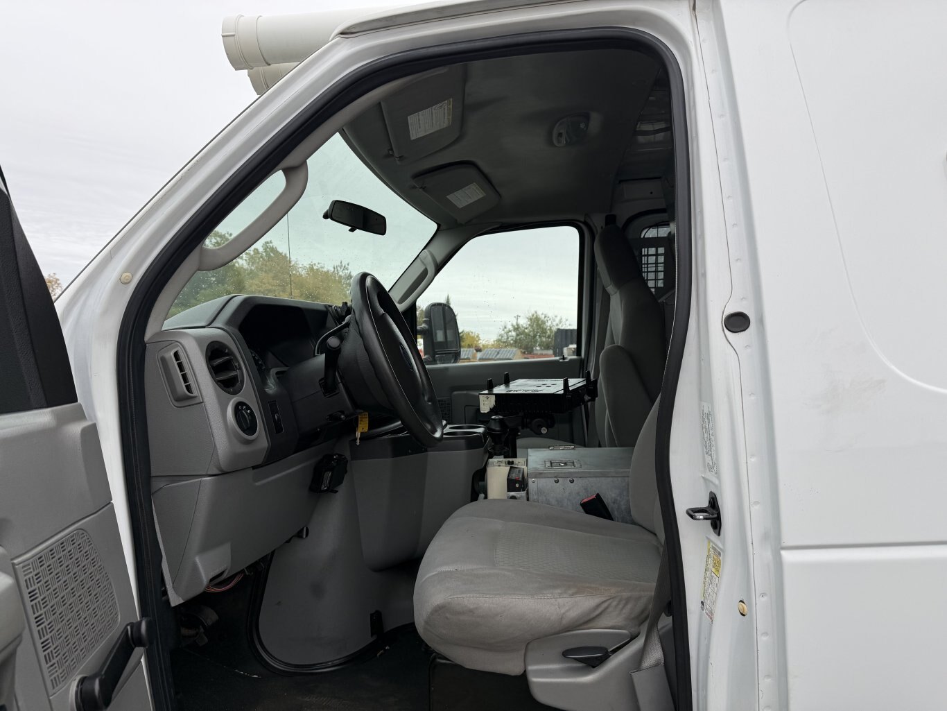 2012 Ford E350 Super Duty