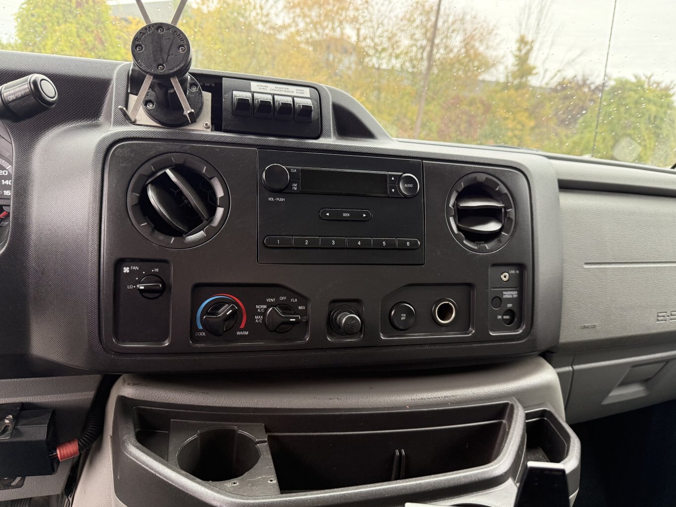 2012 Ford E350 Super Duty