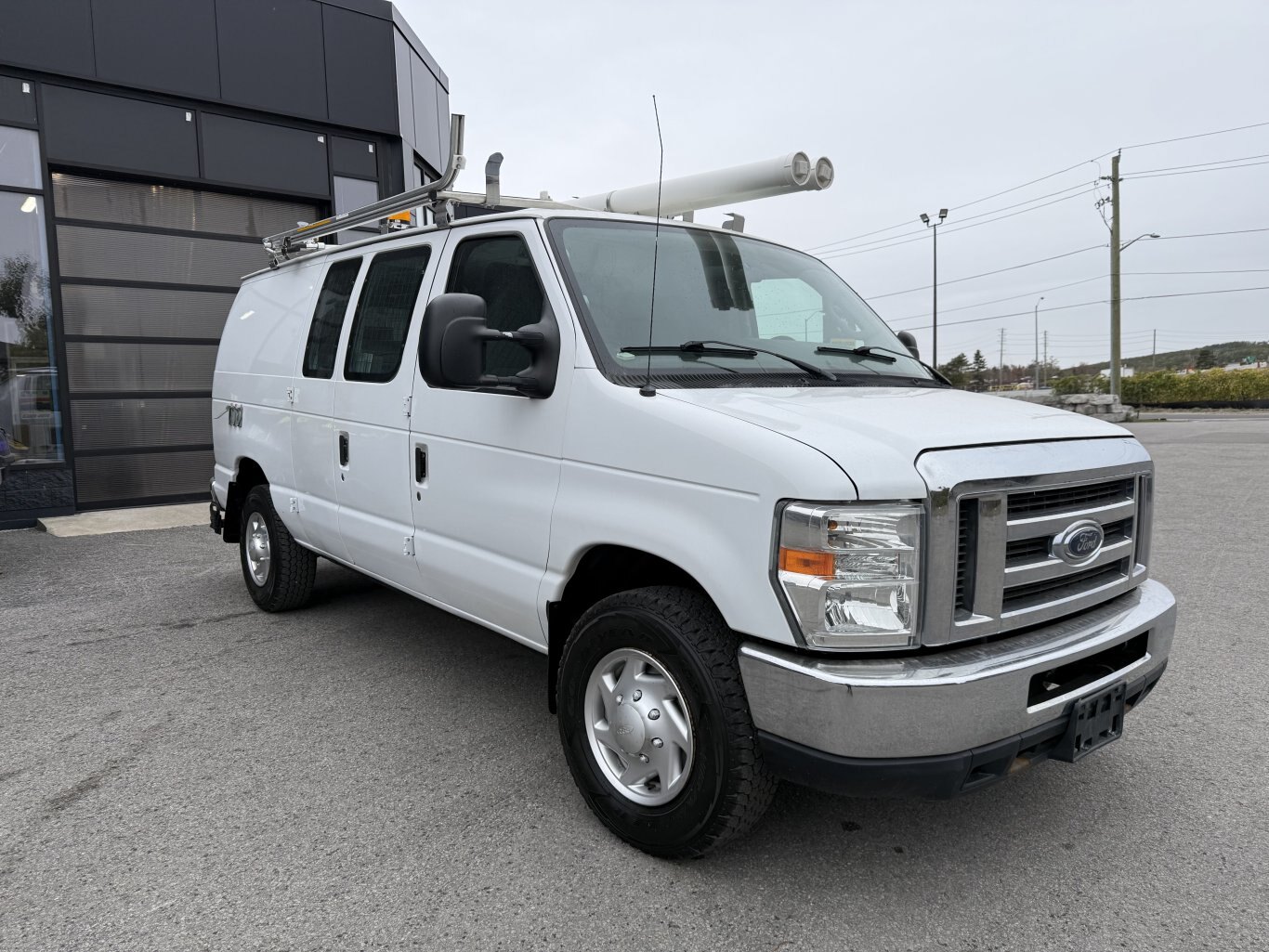 2012 Ford E350 Super Duty