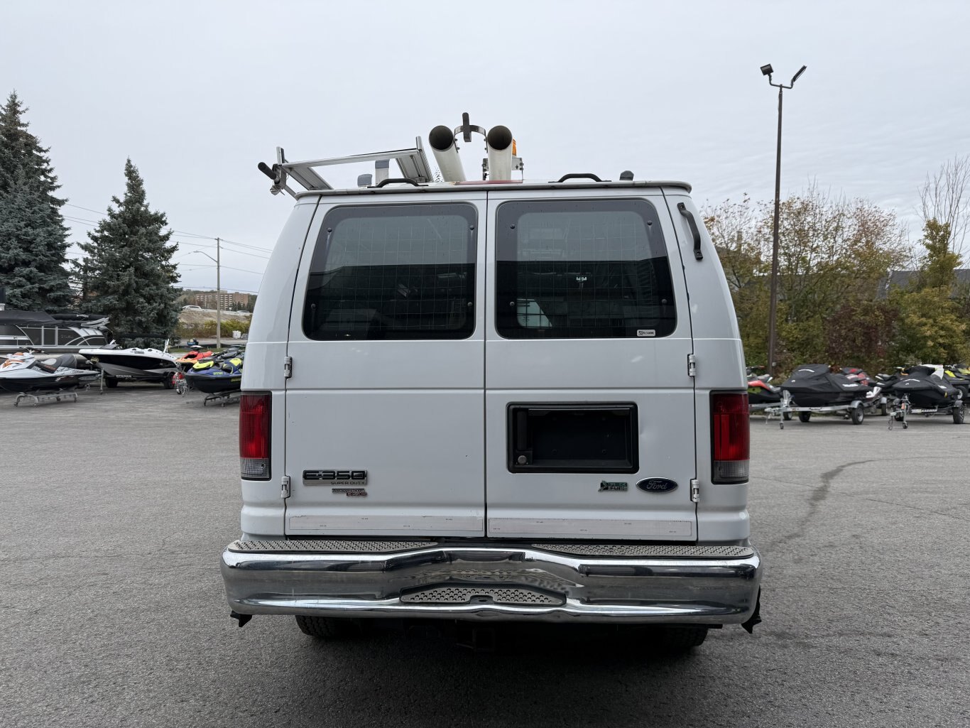 2012 Ford E350 Super Duty
