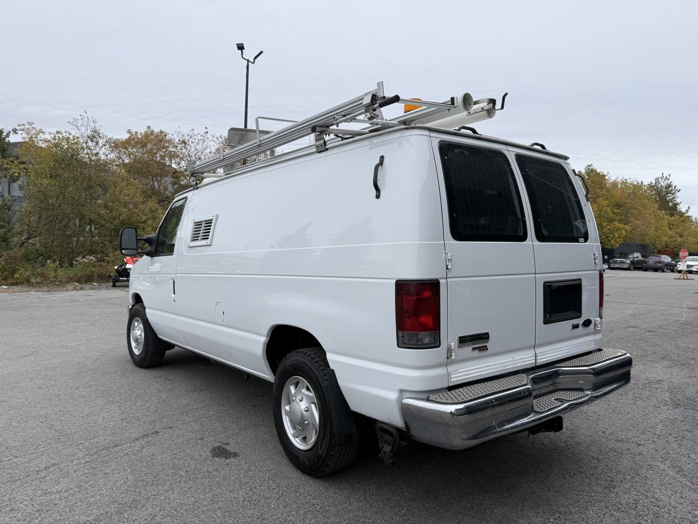 2012 Ford E350 Super Duty
