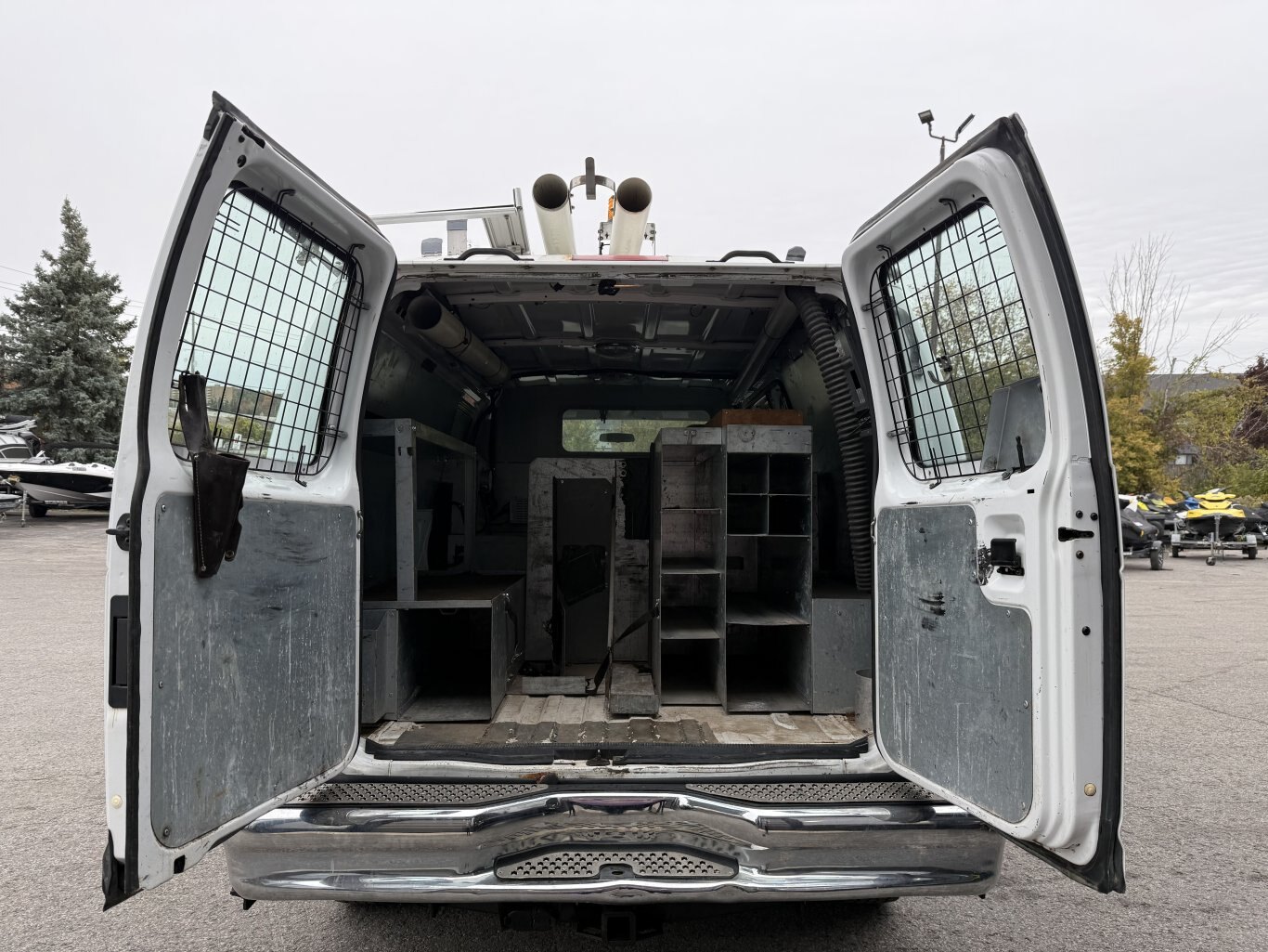 2012 Ford E350 Super Duty