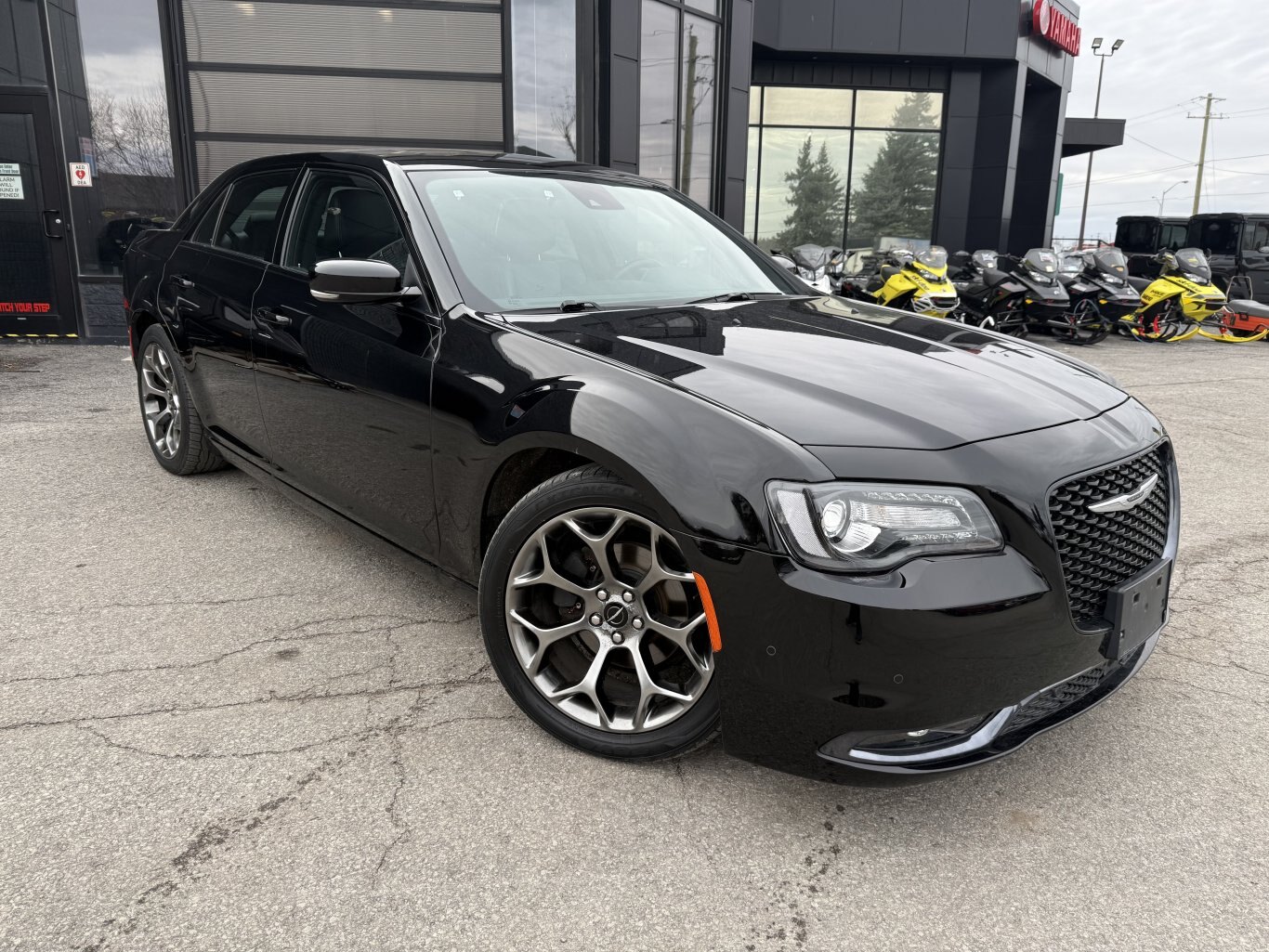 2016 Chrysler 300S
