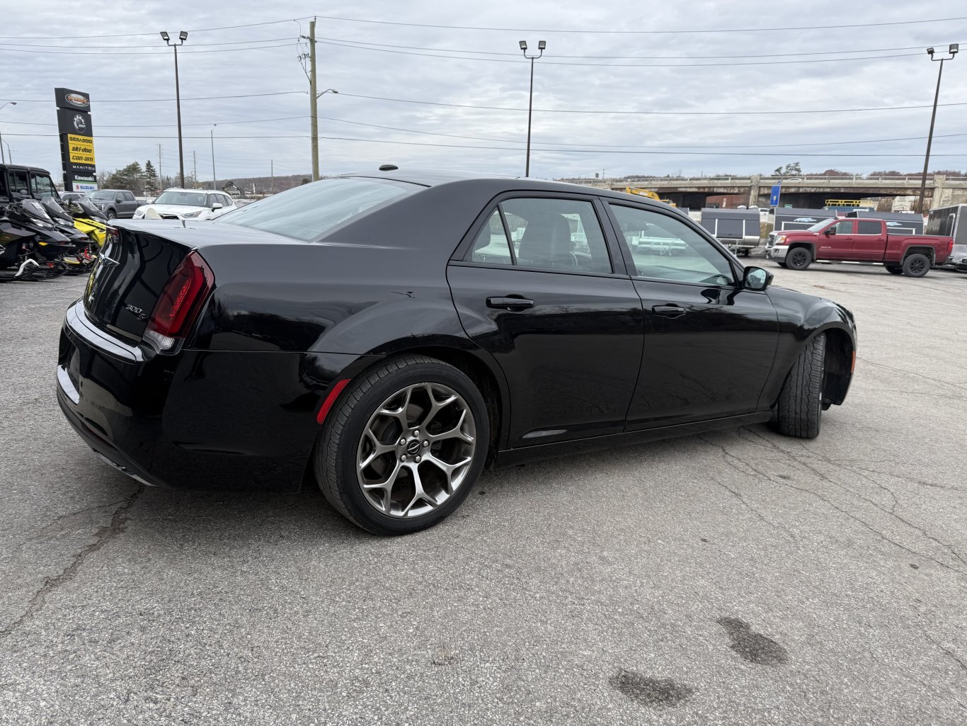 2016 Chrysler 300S