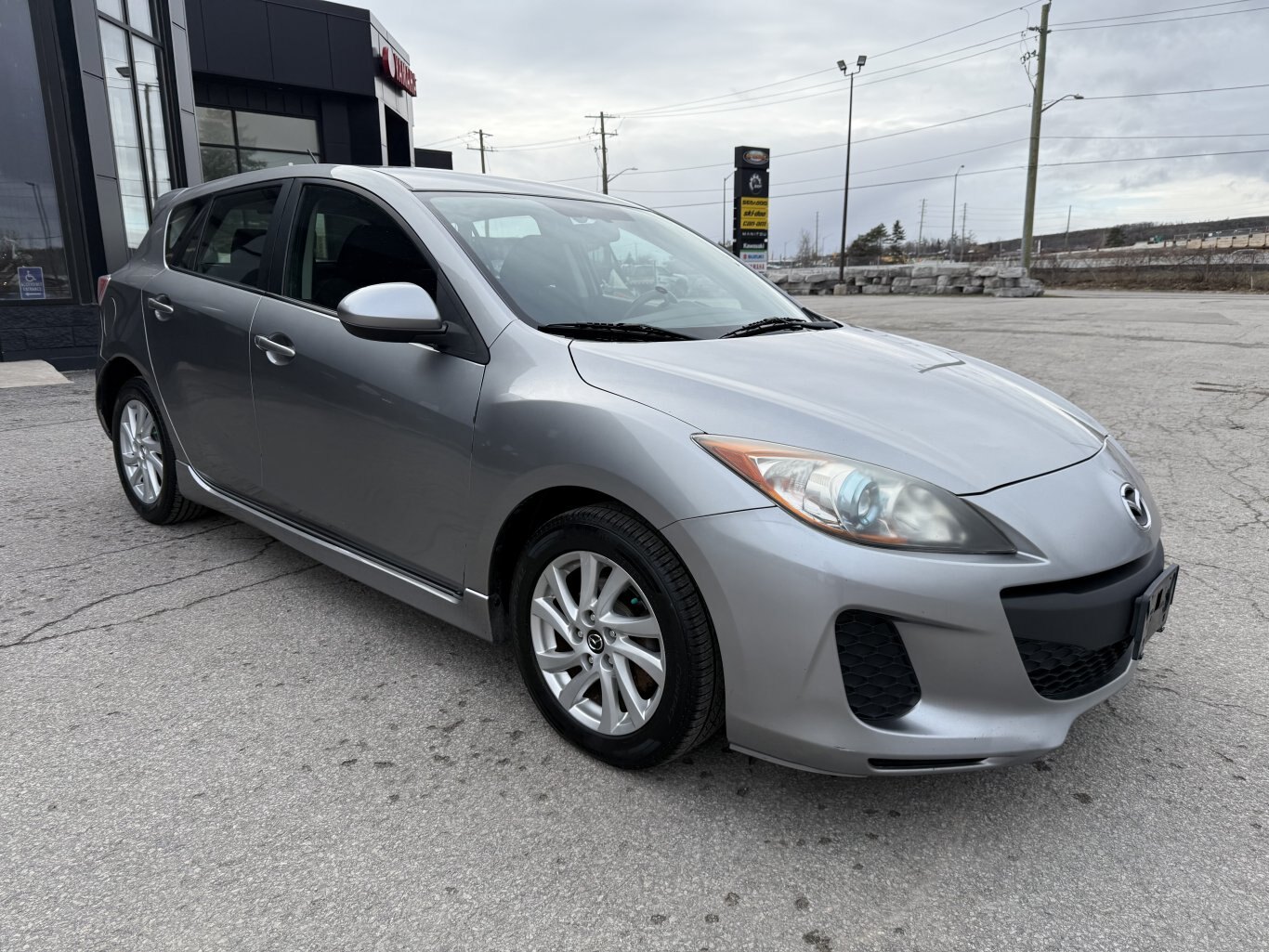 2013 Mazda 3 Hatchback