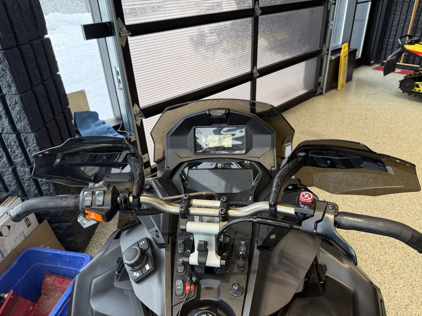 2022 Ski Doo Mach Z 900