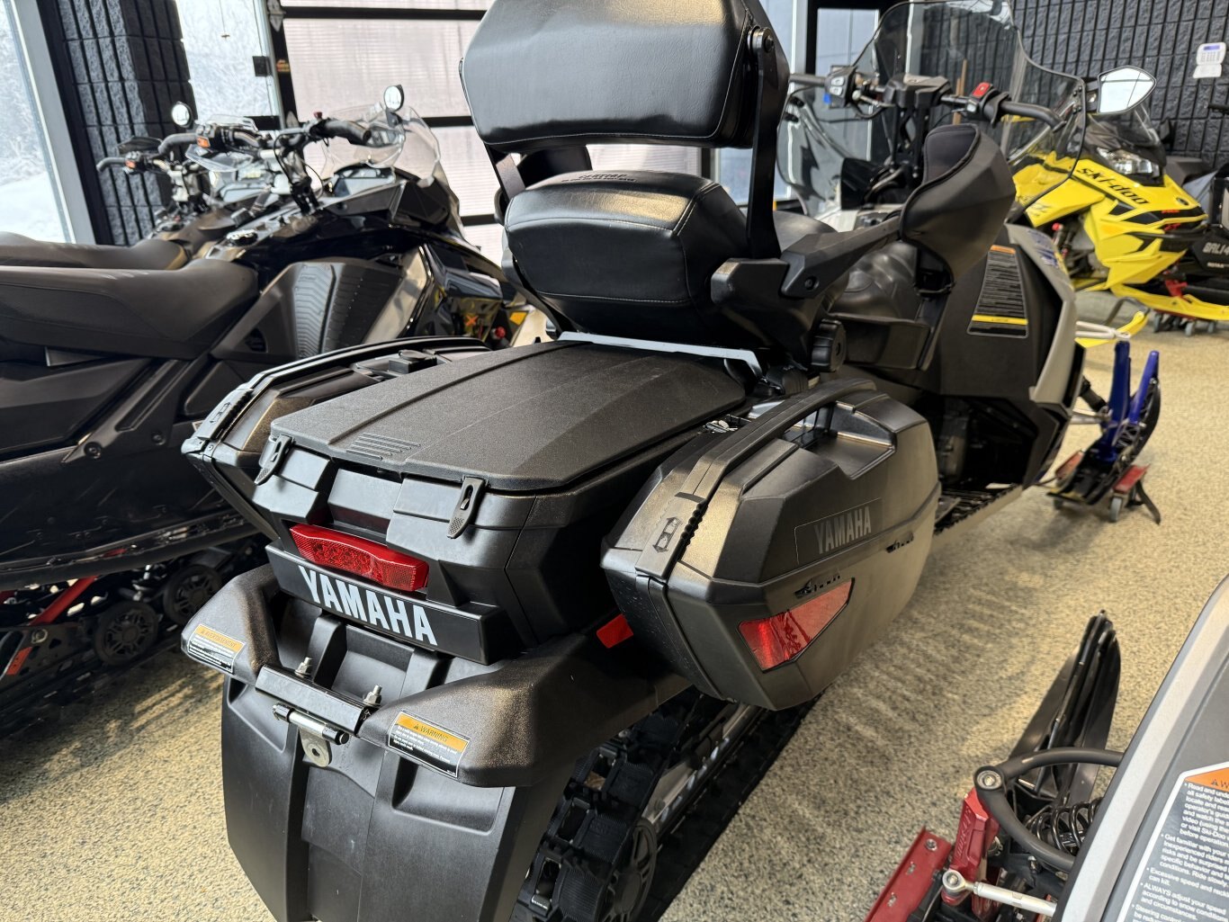 2018 Yamaha Venture DLX